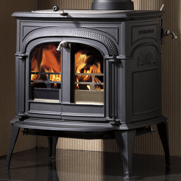 Vermont Castings Intrepid II Catalytic Wood Burning Stove Flames.co.uk