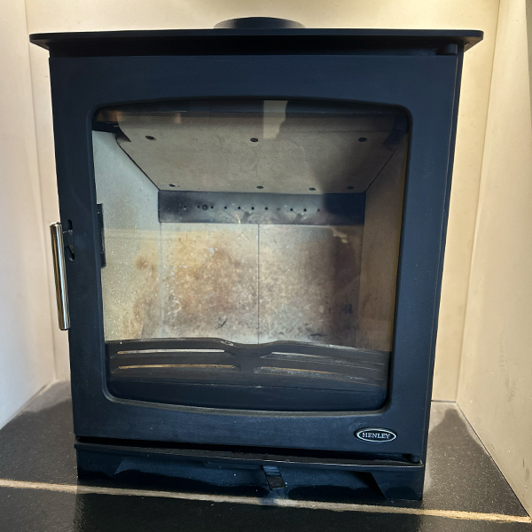 Henley Hazelwood 5 Landscape Wood Burning Stove - Showroom Clearance Collection Only
